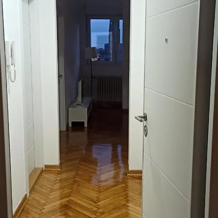 Apartament Jela